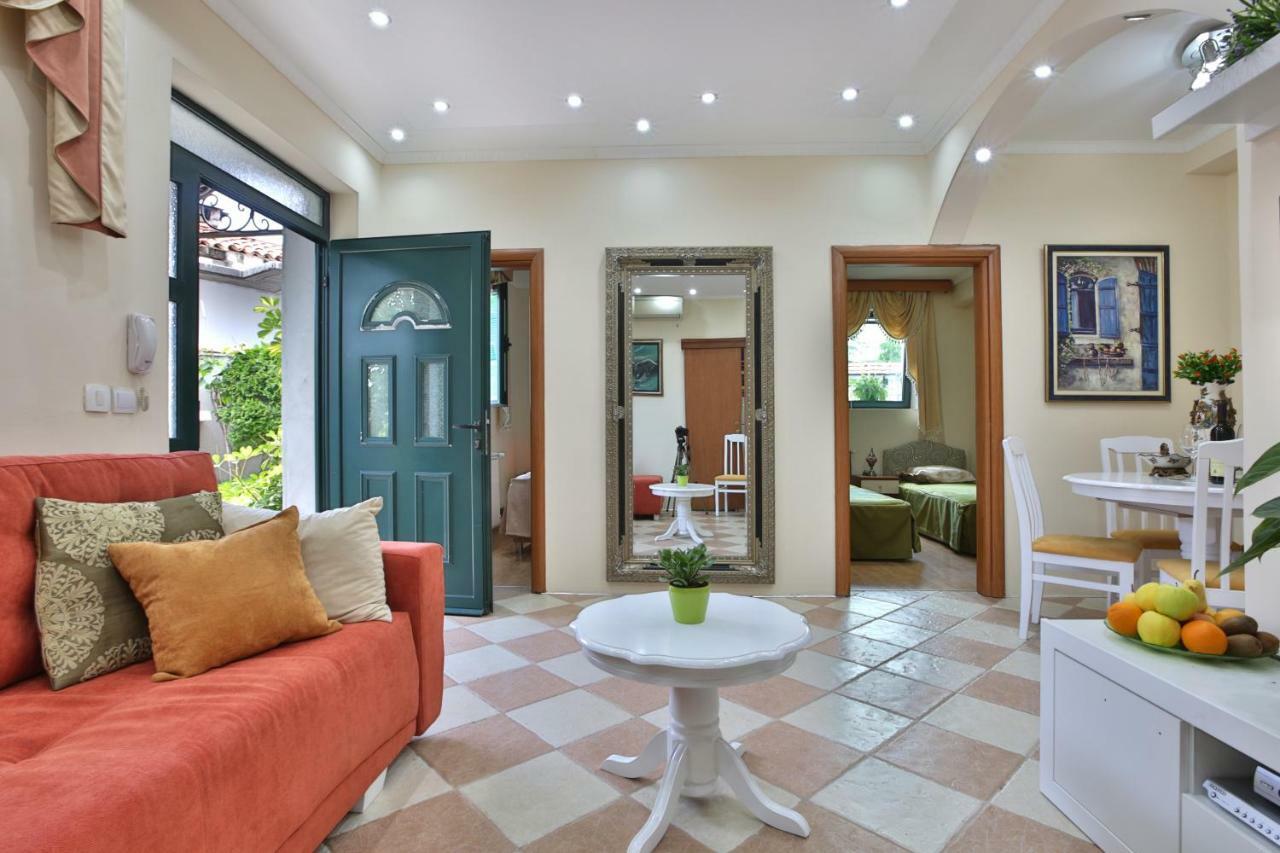 Apartments Holiday Lux Sutomore Luaran gambar