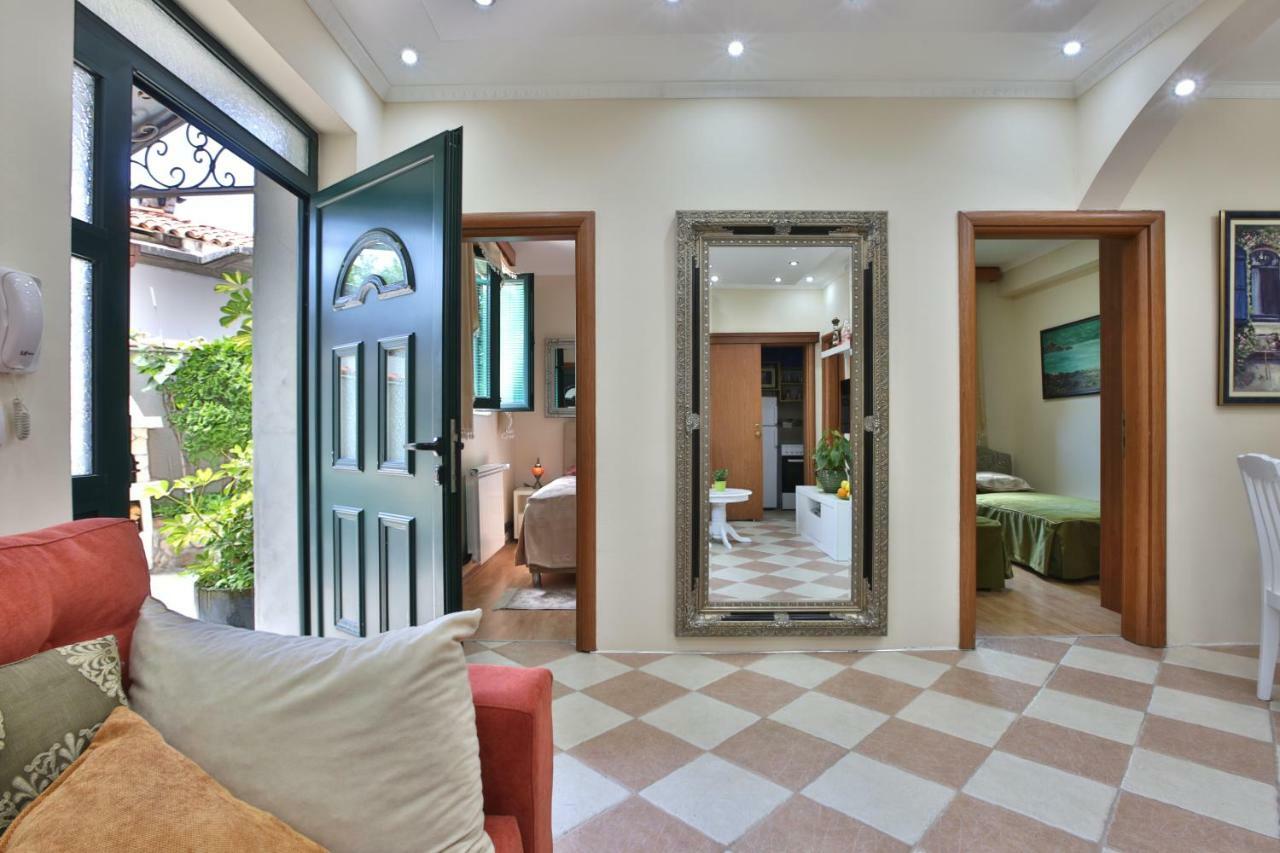 Apartments Holiday Lux Sutomore Luaran gambar